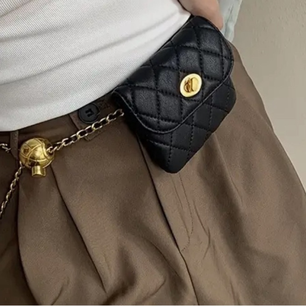 Mini belt bag with chain.